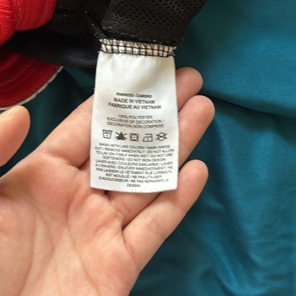 Nike Dri-Fit Shorts (M) - Picture 4 of 4